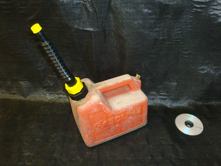 The Official Site for EZPOUR® Universal Gas & Water Can Spout